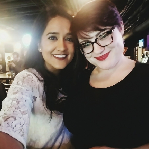 Meet your Posher, Sheerin - Picture 1 of 1